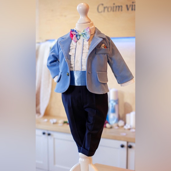 Blue Velvet Baby Boy Suit - 5 pieces - Picture 3 of 6